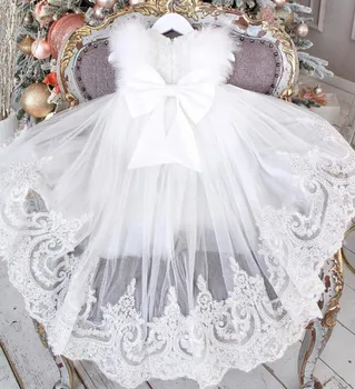 Белое тюлевое платье принцессы в стиле хай-лоу для девочек-цветочниц на свадьбу с большим бантом, длинный шлейф, праздничное платье для маленьких девочек, платье для дня рождения