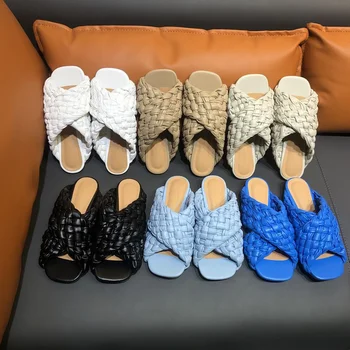 2021 Женские летние шлепанцы из высококачественной ткани с открытым носком на плоской подошве, повседневные сандалии для отдыха, женские пляжные шлепанцы, размер